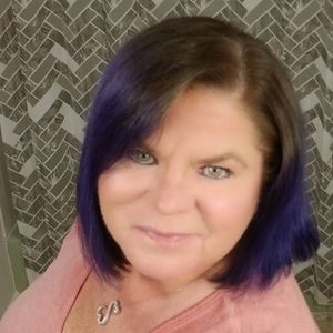 Meet your Posher, Kelley